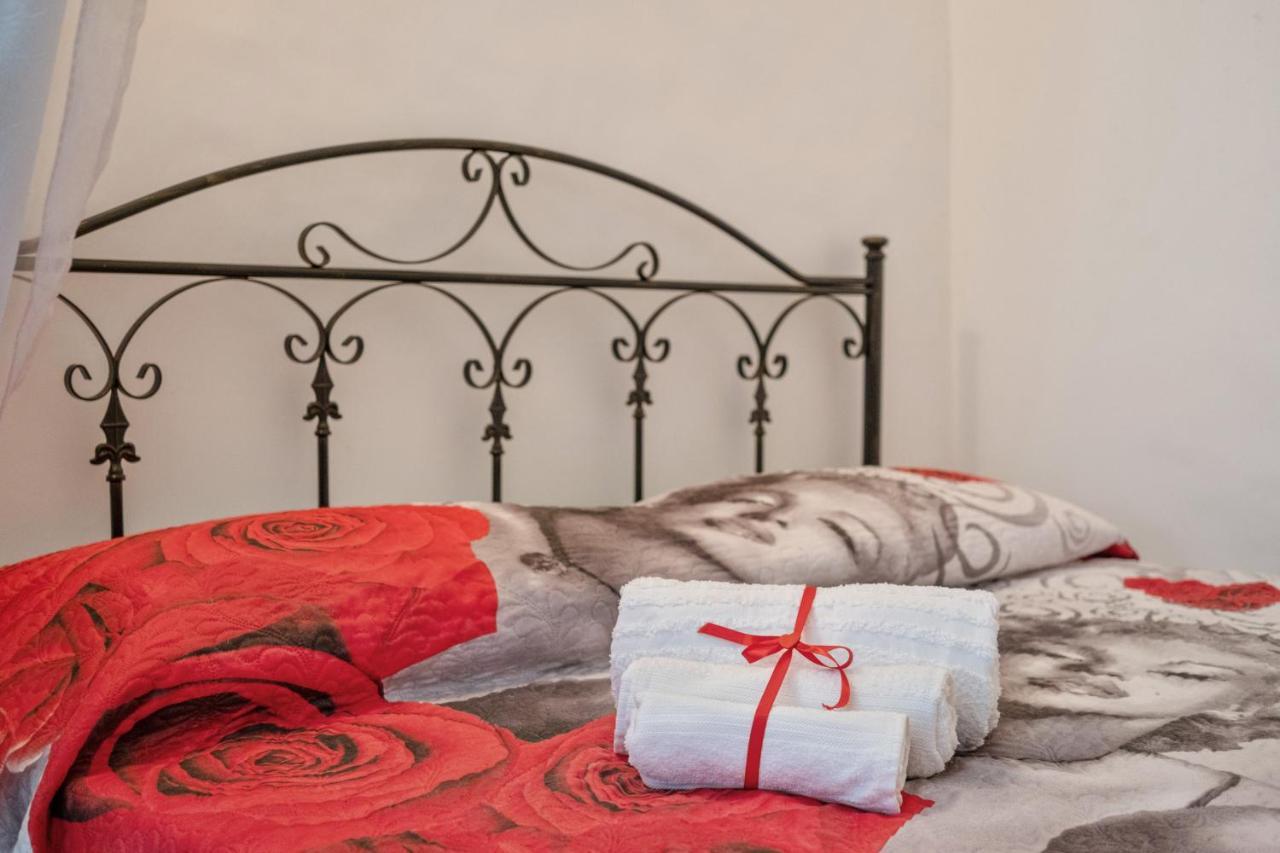 شقة Il Nido Cozy Flat In أوستوني المظهر الخارجي الصورة